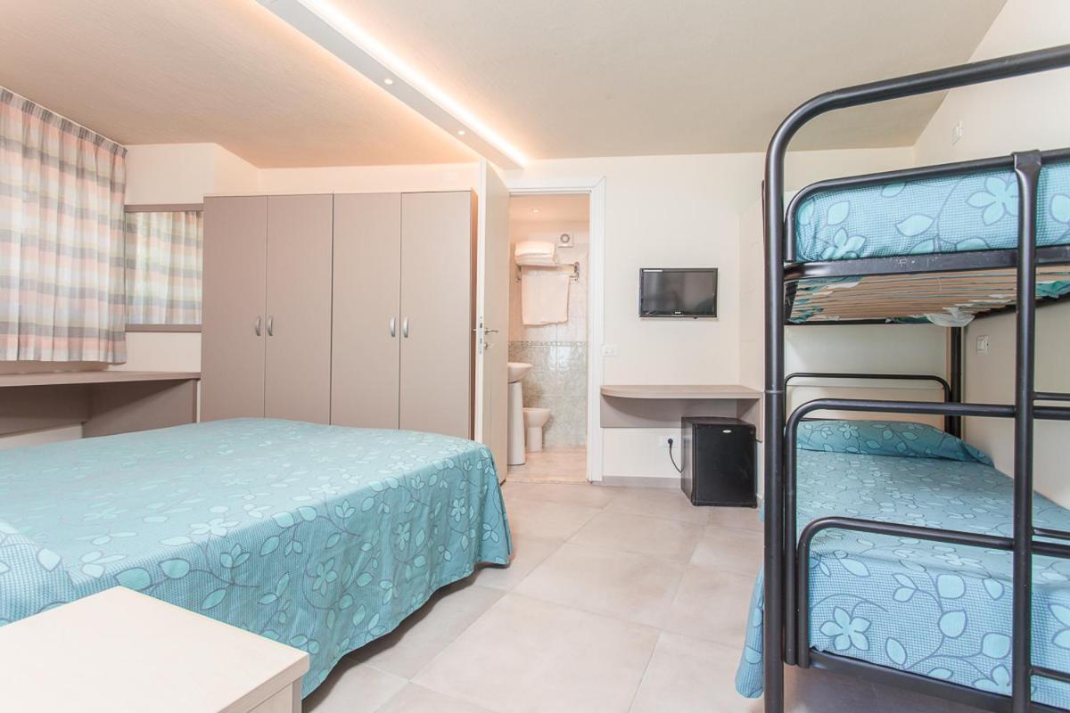 Hotel Minerva Gatteo a Mare Esterno foto